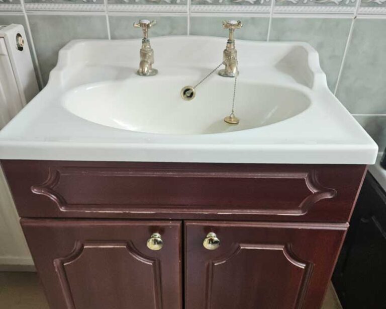 Replace vanity unit, basin, tap, trap and waste