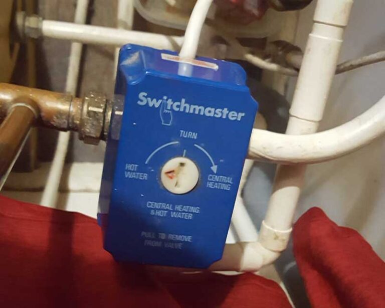 Replace 3 port valve and pipework